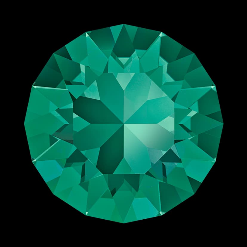 Pointed Xirius emerald 8.16mm (12pcs)